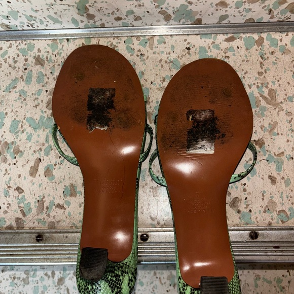 Worn once green snake kitten heels - Picture 3 of 3
